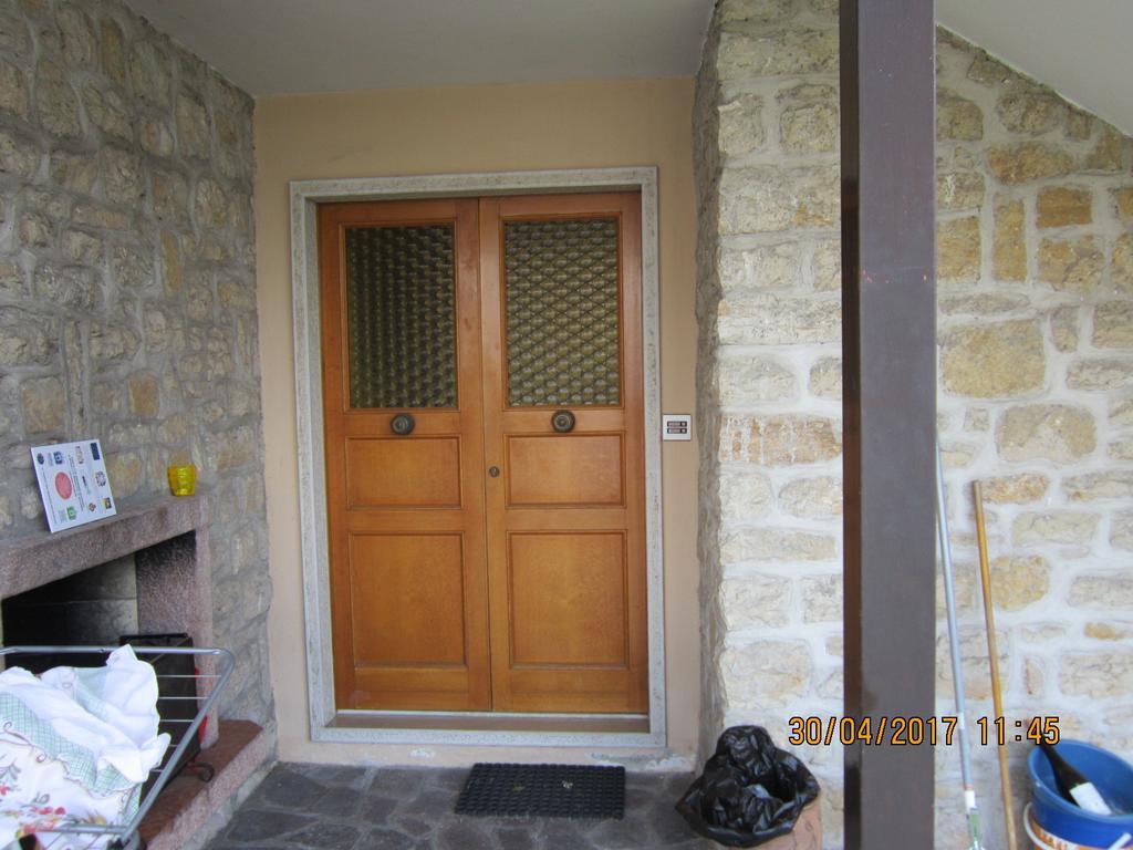 ברנצונה סול גארדה La Virgola Apartments מראה חיצוני תמונה